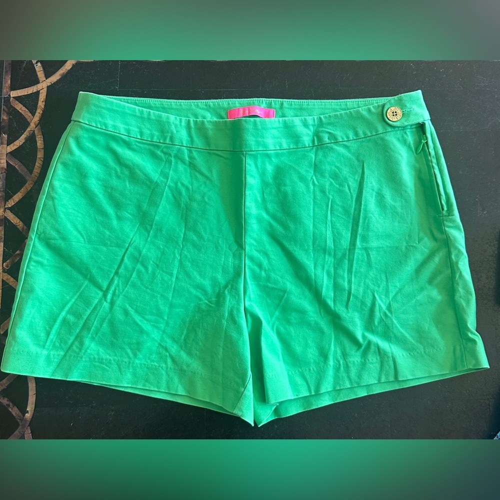 Lilly‎ Pulitzer Alessi Green Shorts, size 14